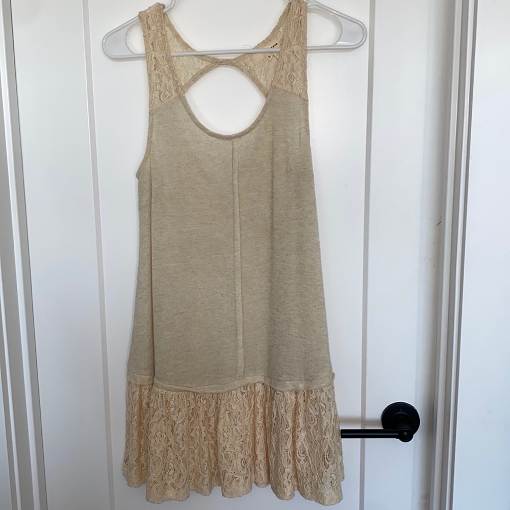 Cream/light tan, lace & cloth tunic tank top